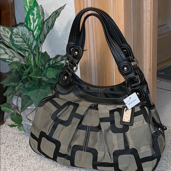 Nine West Handbags - NWOT👛 NINE WEST PURSE👜